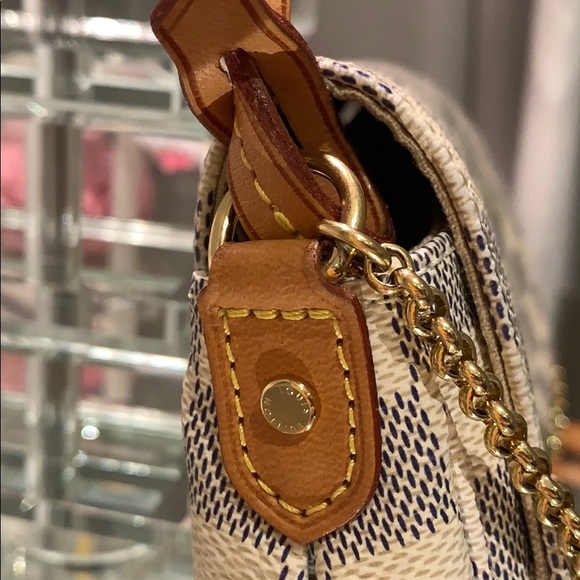 Louis Vuitton Favorite MM - Picture 3 of 8